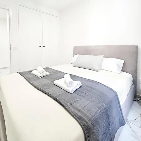 Lägenhet New Big Flat 8 Pers Ac Wifi Nice