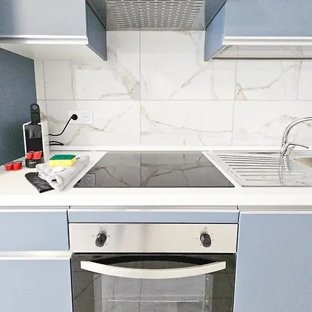 New Big Flat 8 Pers Ac Wifi