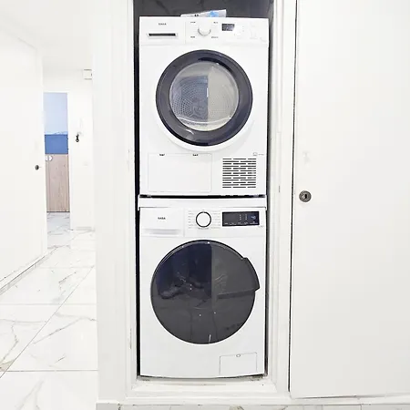 Apartment New Big Flat 8 Pers Ac Wifi