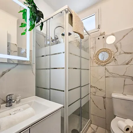 Apartment New Big Flat 8 Pers Ac Wifi Nice